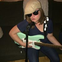 Jessica Ares Photo 13