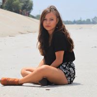 Brianne Hernandez Photo 8