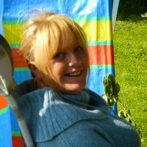 Angie Cooper Photo 44
