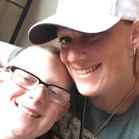 Lisa Falconer Photo 5