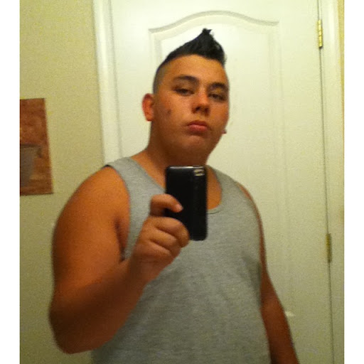 Tyler Gutierrez Photo 19