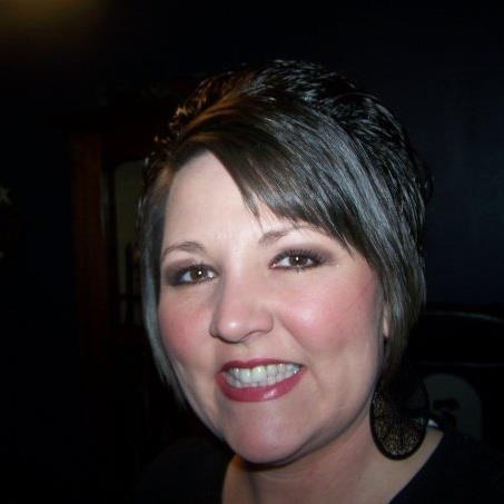 Kimberly Mills Photo 31