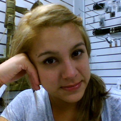 Elizabeth Duarte Photo 33