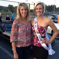 Lauren Yoder Photo 21