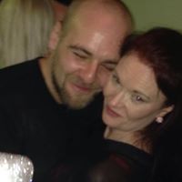 Kim Jefferies Photo 19