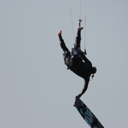 Harry Andrews Photo 33