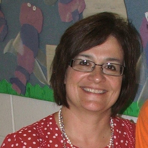 Lori Morris Photo 7