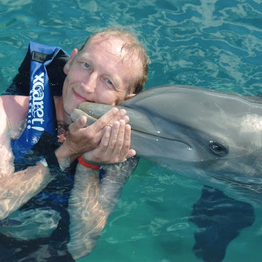 Ronnie Green Photo 37