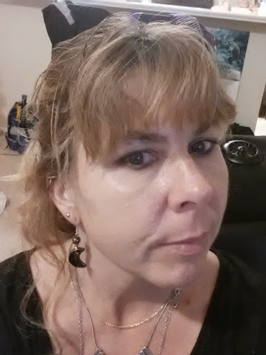 Renee Scott Photo 22