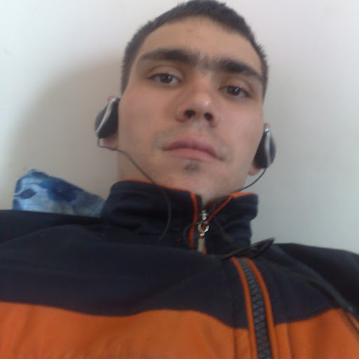 Adrian Rus Photo 18