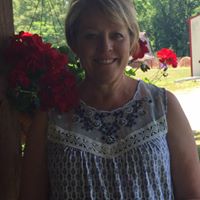 Debra Lynch Photo 11