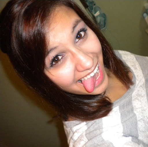 Dayna Harris Photo 3