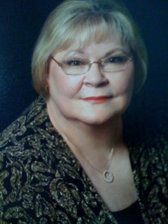 Annette Davis Photo 26