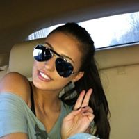 Anna Conrad Photo 22