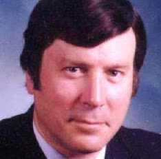 Larry Cooper Photo 37