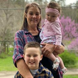 Denise Sanders Photo 17