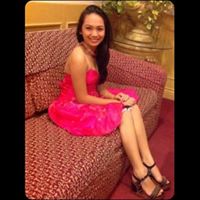 Christine Salas Photo 18