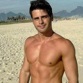 Thomas Vieira Photo 15