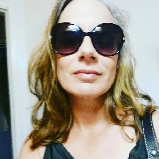 Rachel Wells Photo 18