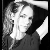 Erica Lockhart Photo 27