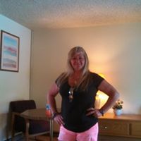 Michelle Rhoads Photo 22