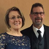 Vickie Marshall Photo 17