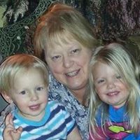 Linda Daugherty Photo 31