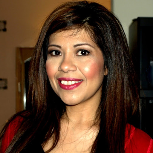 Maria Boone Photo 8