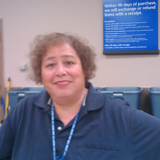 Lori Dean Photo 12