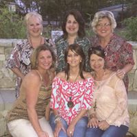 Lori Robbins Photo 20