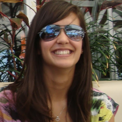 Ivette Campos Photo 17