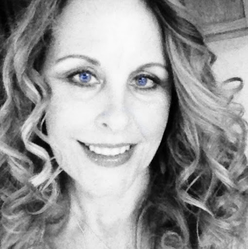 Pam Richardson Photo 37