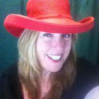 Stephanie Gallagher Photo 40