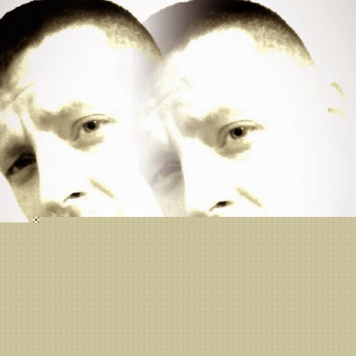 Christopher Grayson Photo 13