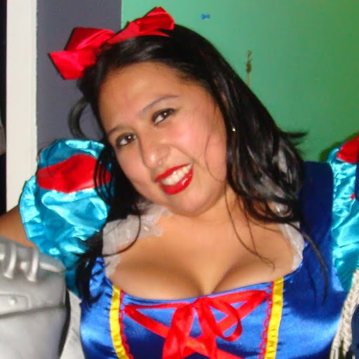 Katherine Saenz Photo 18