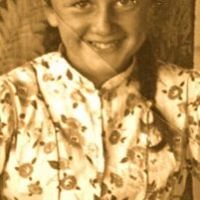 Gloria Goldsmith Photo 7