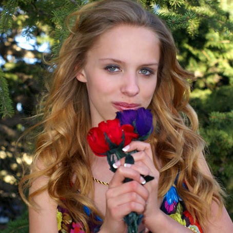 Krista Snyder Photo 13