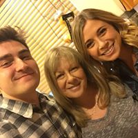 Lisa Perlman Photo 11