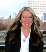 Suzanne Clark Photo 1