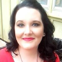 Emily Willis Photo 21