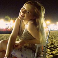 Raquel Bloch Photo 2