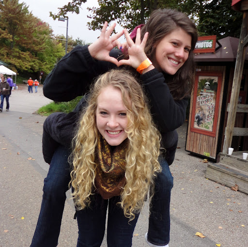 Rachel Rodgers Photo 36