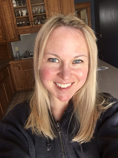 Jennifer Halstead Photo 25