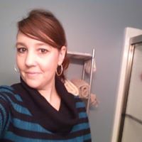 Stephanie Hamilton Photo 26