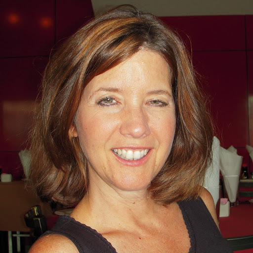 Sandy Calhoun Photo 11