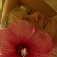 Sara Isbell Photo 11