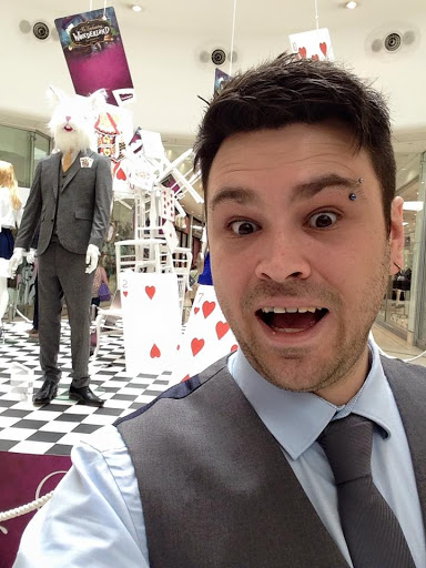 Guy Richardson Photo 35