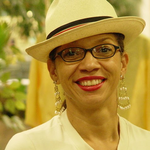 Tiffany Scott Photo 27