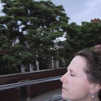 Suzanne Roach Photo 6