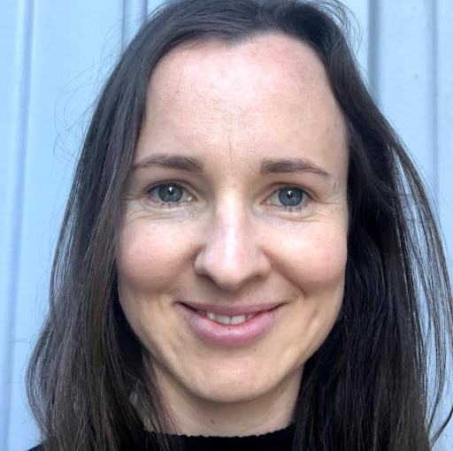 Rebecca Hamilton Photo 12